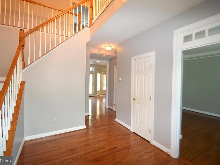 43706 Mink Meadows St — Photo 2