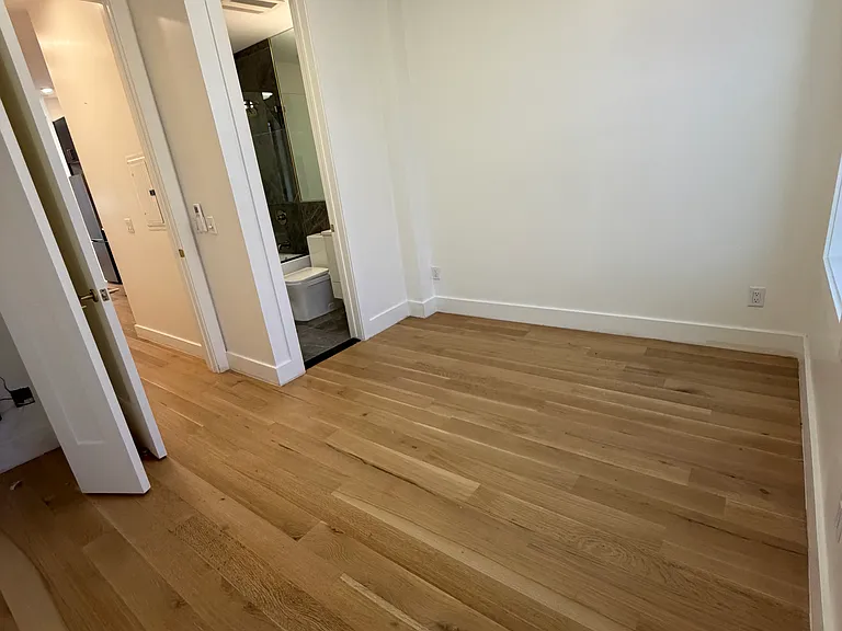 50 Grace St #4 — Photo 6