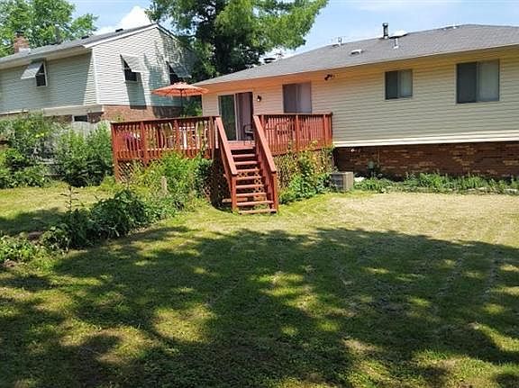 3rd image of 6573 Ripplewood Ln