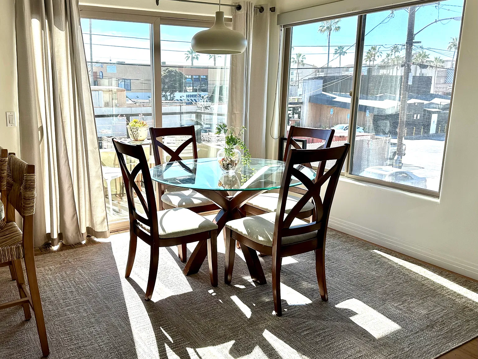833 Felspar Street — Photo 4