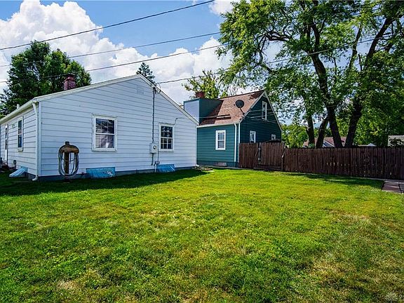 5th image of 1273 Southlyn Dr