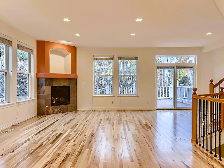 736 Martin Dr #1 — Photo 7