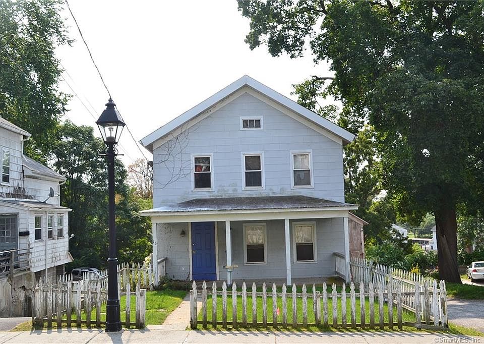 2nd image of 16 Bennitt St