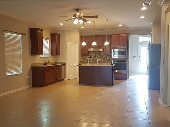 2nd image of 15173 Mille Fiore Blvd