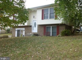 522 Randolph Ave, Front Royal, VA 22630