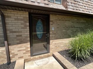 1670 Brodhead Rd APT 9, Coraopolis, PA 15108