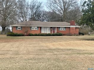 2797 County Road 136, Town Creek, AL 35672
