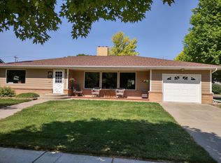 621 1st Ave, Madison, MN 56256