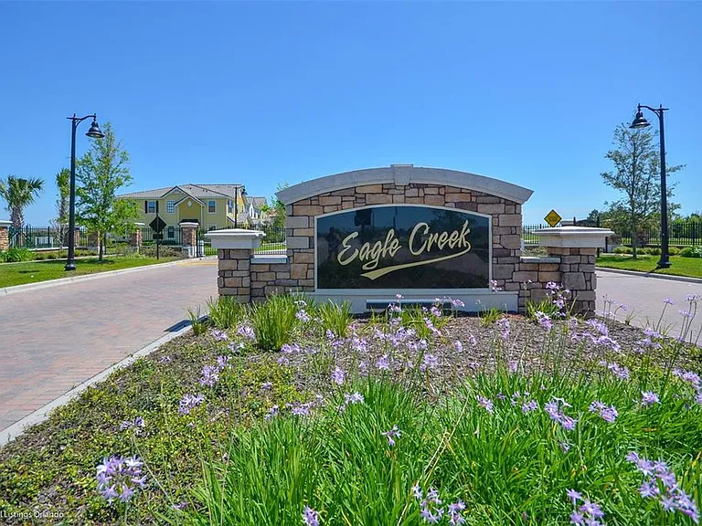 10665 Belfry Cir — Photo 23