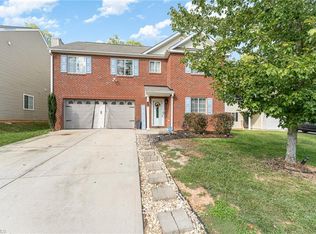 719 Hidden Lake Ct, Browns Summit, NC 27214