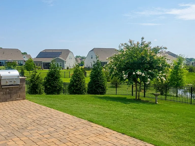 12449 Belmont Mansion Dr — Photo 3