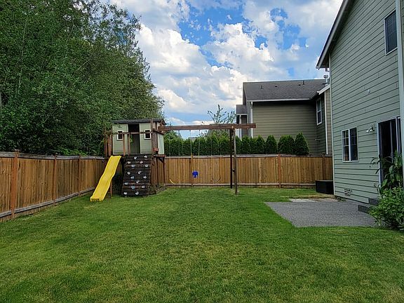 2nd image of 10164 224th Ave NE
