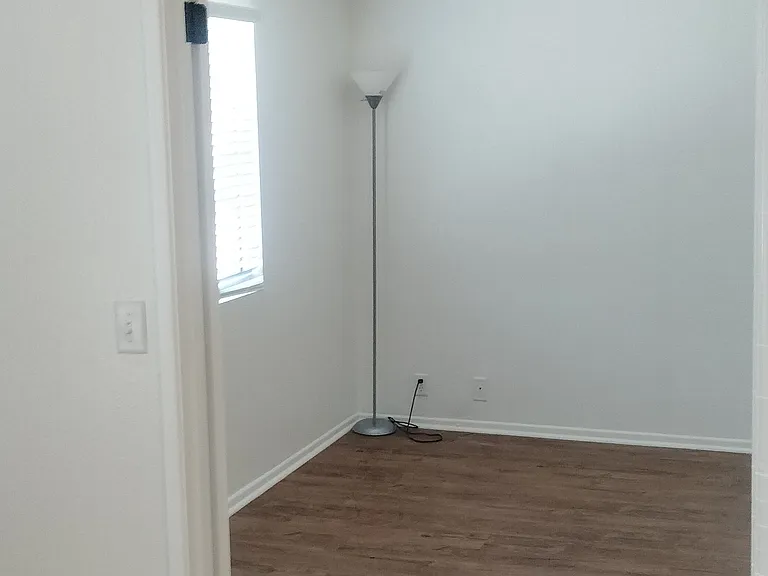 51 Witt Dr — Photo 3