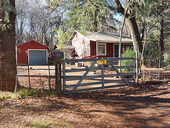 3rd image of 21568 Riverview Dr
