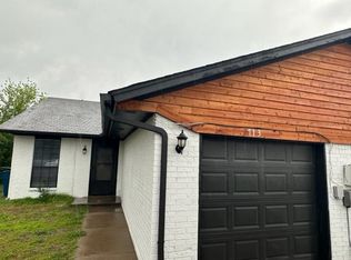 713 Swan Lake Rd #713, Edmond, OK 73003