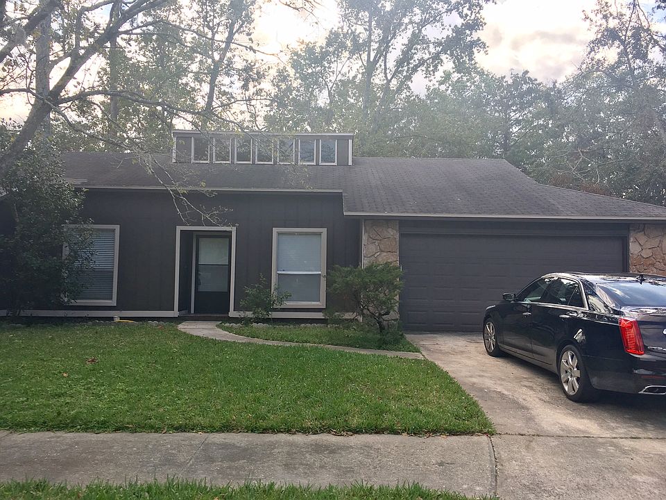 1st image of 934 Turtle Creek Dr S