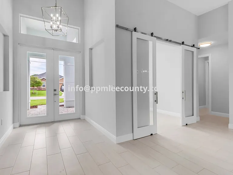 3818 SW 17th Ave — Photo 9