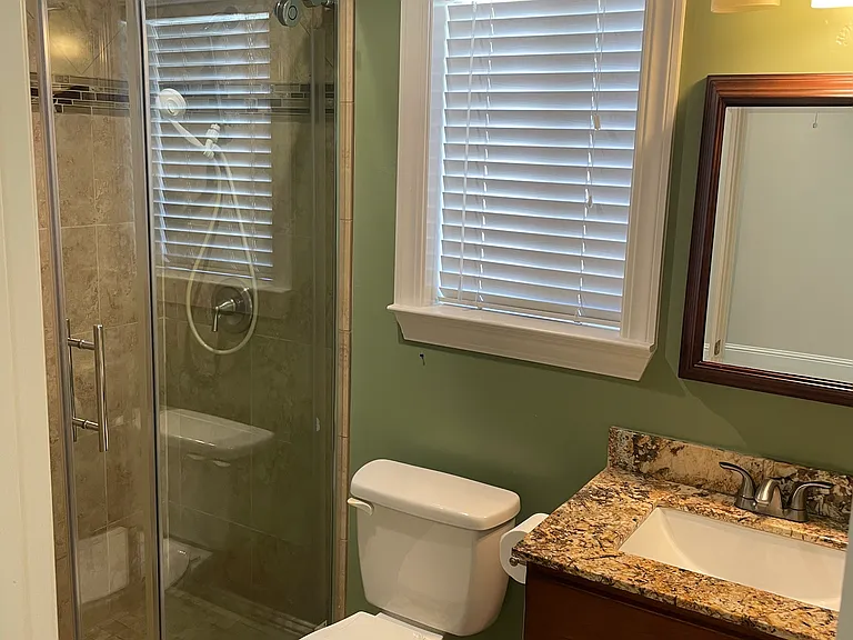 18803 Devon Ave — Photo 11