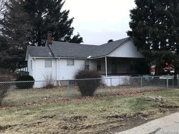30855 Brentwood St, Southfield, MI 48076