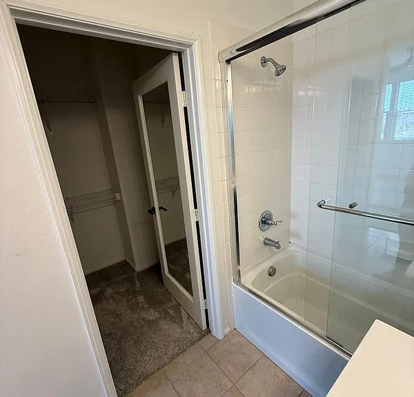 3009 E Pacific Coast Hwy — Photo 24
