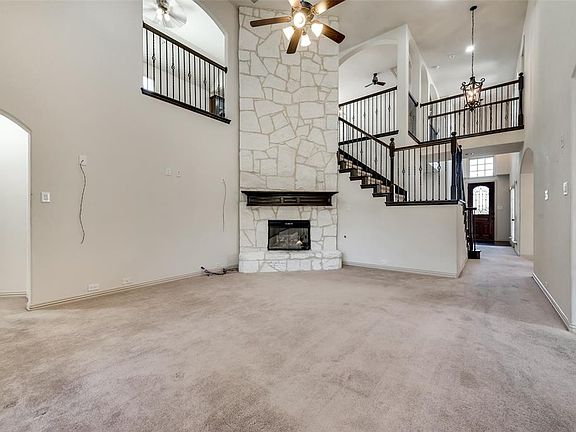 4th image of 8349 Blue Periwinkle Ln