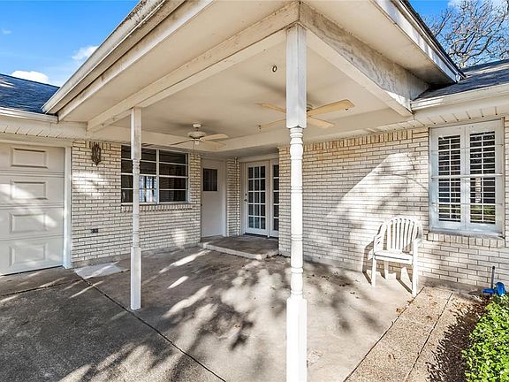 3rd image of 508 Cox Dr