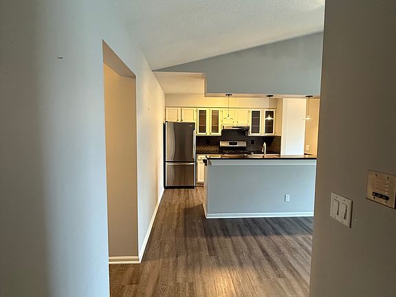 3rd image of 3145 Windcrest Dr NE #27