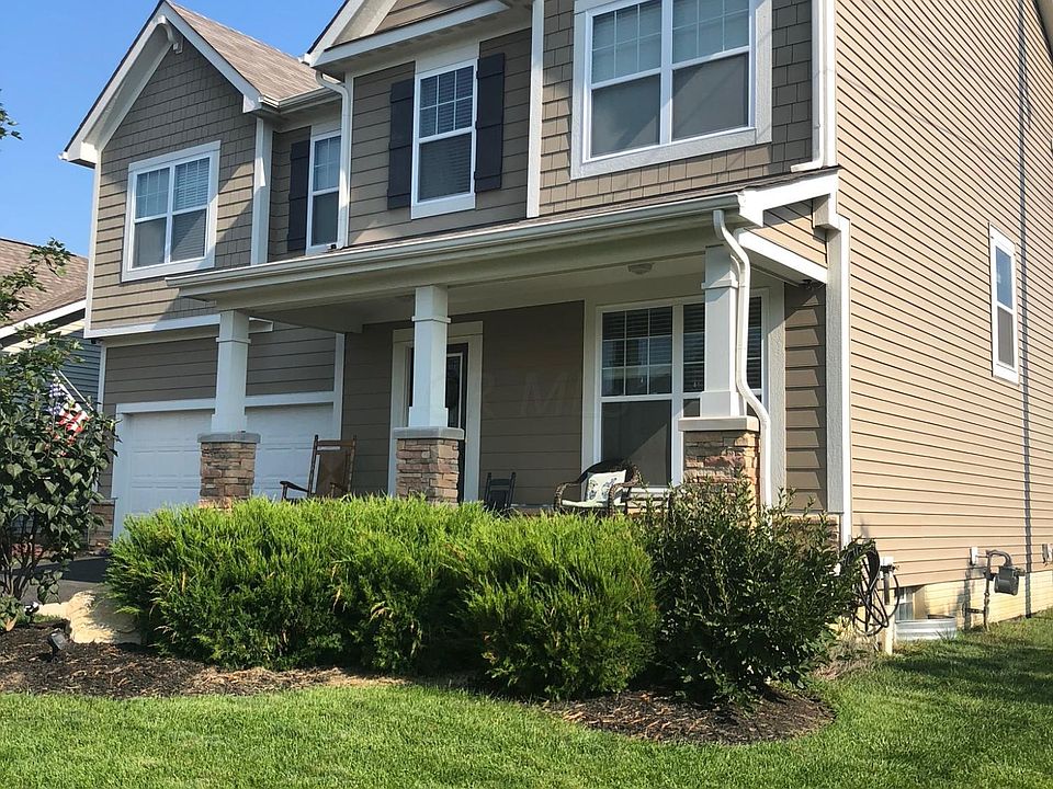1st image of 870 Broadview Chase Dr