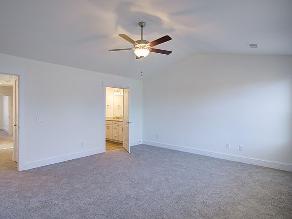 3rd image of 7019 Gracious Dr #7019