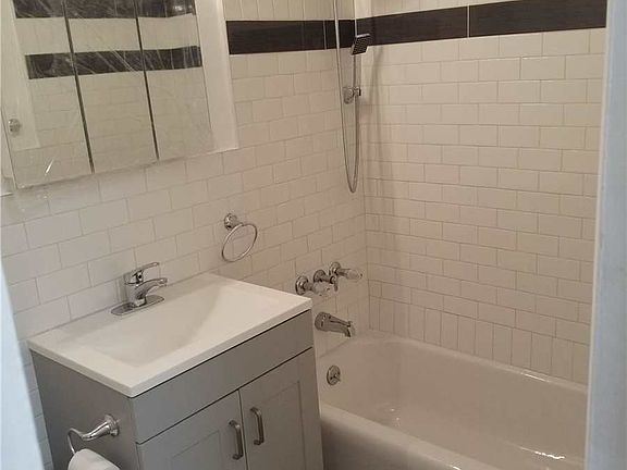 4th image of 8515 Main St #1A