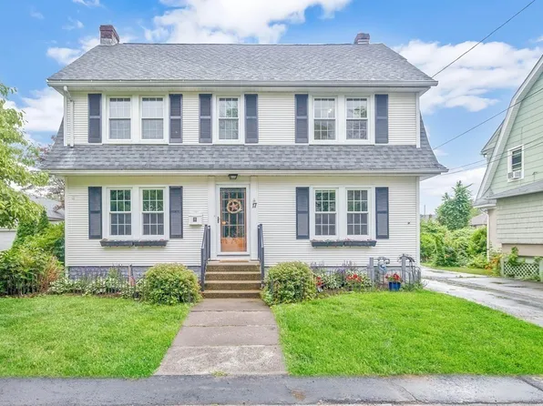 17 Warren St, West Springfield, MA 01089