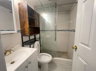 3330 Union St APT 3, Flushing, NY 11354