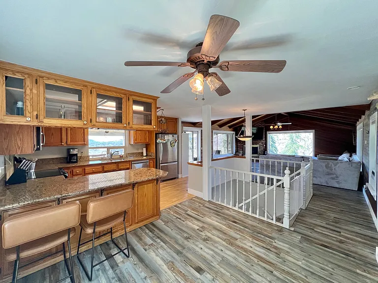 27030 Oakflat Dr — Photo 14