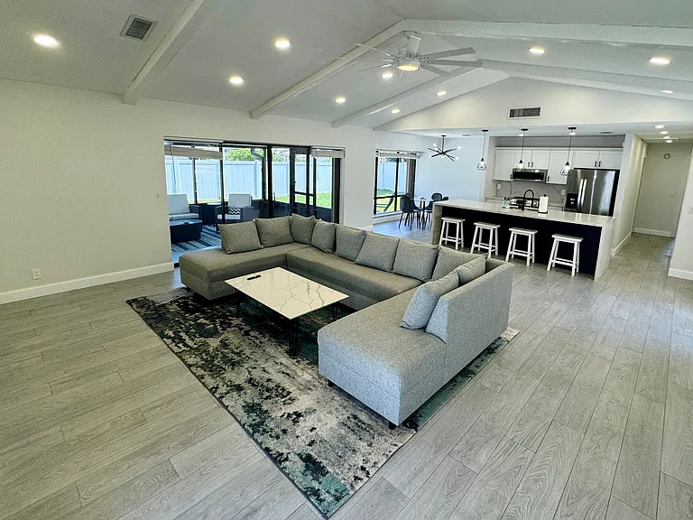 1523 Gallinule Dr — Photo 1