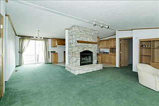4th image of 64701 Westwood Dr
