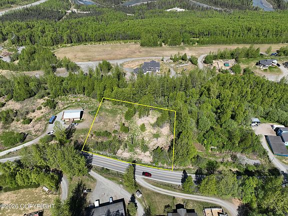 4th image of Nhn Stewart Mountain Dr