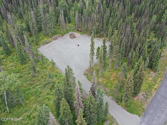 2nd image of 840 River Estates Dr