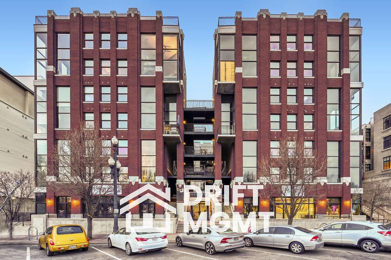 360 W Broadway - 360 W Broadway — Photo 4