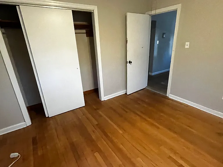 417 Smith St #2 — Photo 15