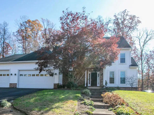 2747 Omisol Rd, Woodbridge, VA 22192