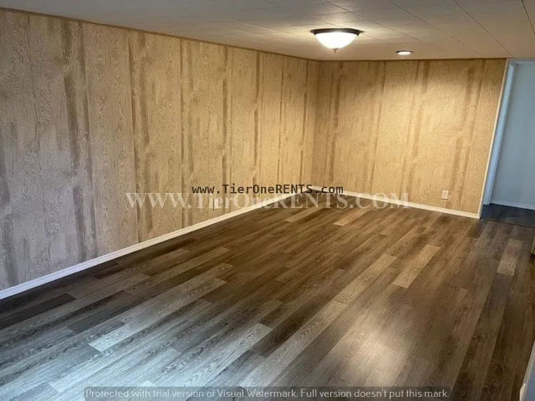 286 E Leslie Ave — Photo 7