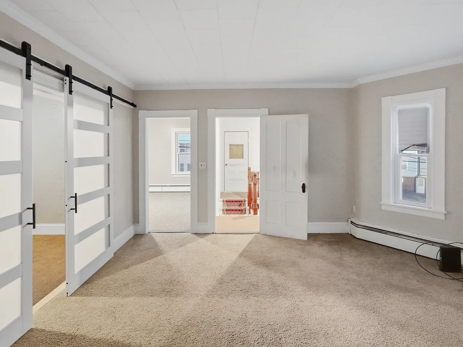 3 bed, $1,750 — Photo 1