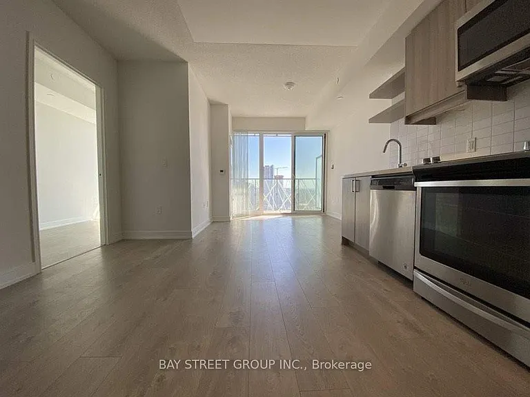 50 Wellesley St E #3106 — Photo 5