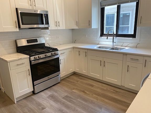 2nd image of 2212 N Lavergne Ave