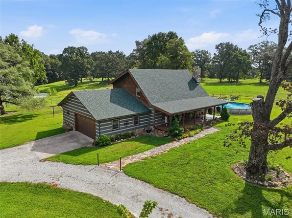 134 McIntire Rd, Caulfield, MO 65626