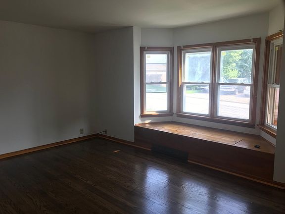 3rd image of 4755 S 18th St