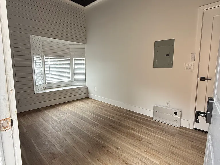 3244 Cloverwood Dr #2 — Photo 5