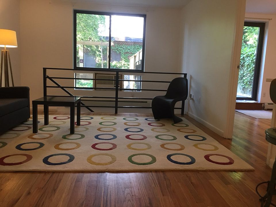 1st image of 895 Pacific St APT 1B
