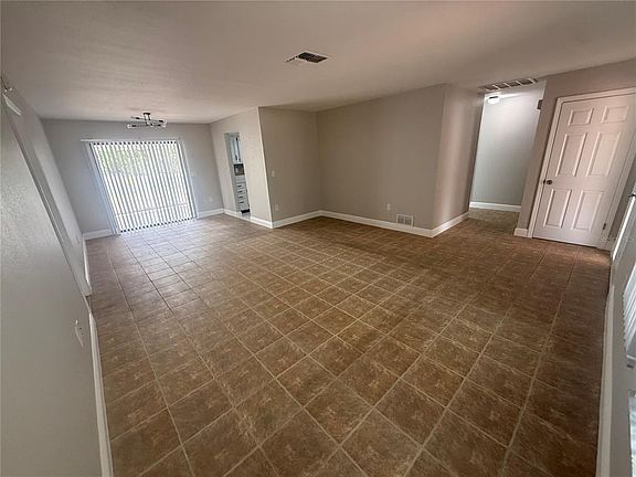 3rd image of 7350 Landmark Dr
