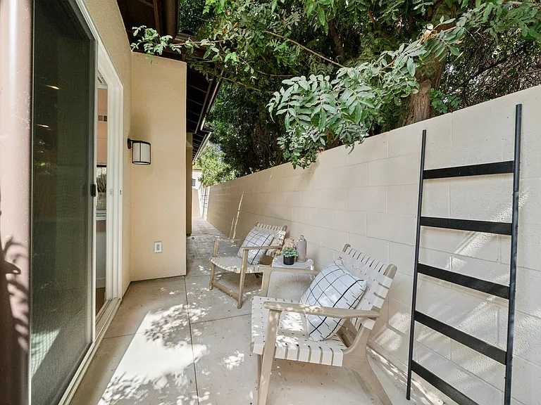 374 Hamilton St — Photo 23